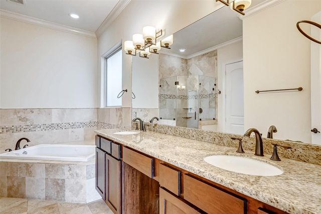 5710 Darling Street, Houston, TX 77007