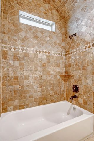 5710 Darling Street, Houston, TX 77007