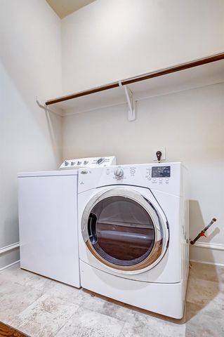 5710 Darling Street, Houston, TX 77007