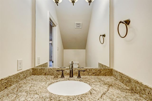 5710 Darling Street, Houston, TX 77007