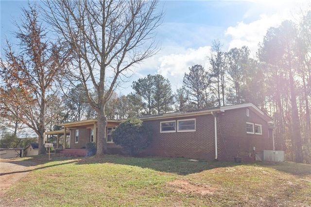 74 Hulsey Road, Cedartown, GA 30125