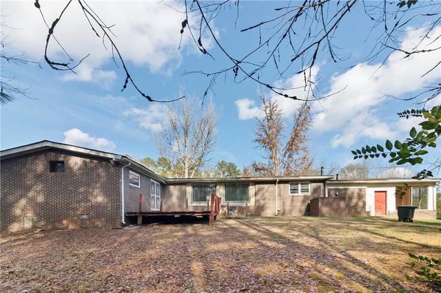 74 Hulsey Road, Cedartown, GA 30125