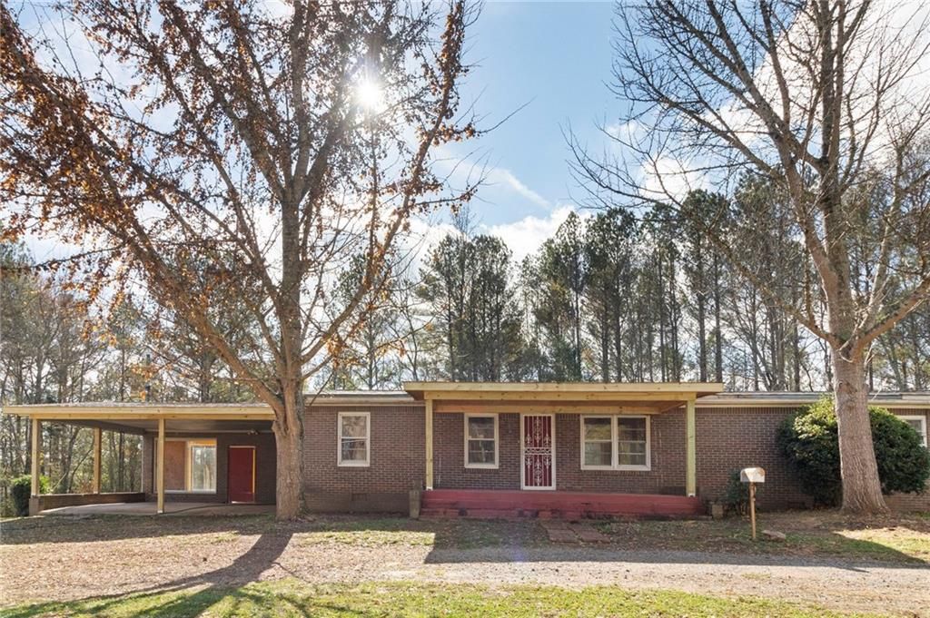 74 Hulsey Road, Cedartown, GA 30125