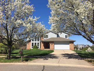 3240 Bellflower Court, Ann Arbor, MI 48103