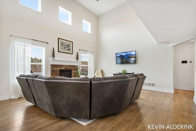 13783 Harrington Landing, Holland, MI 49424