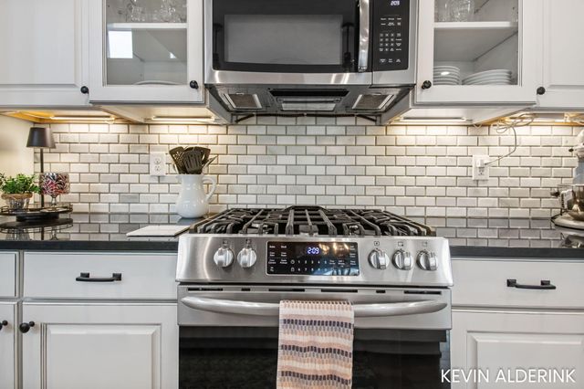 13783 Harrington Landing, Holland, MI 49424