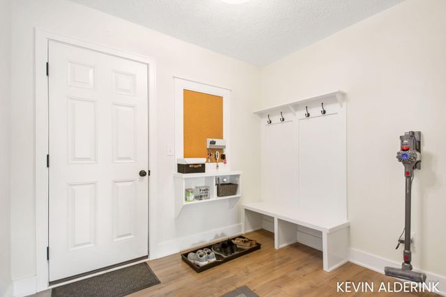 13783 Harrington Landing, Holland, MI 49424