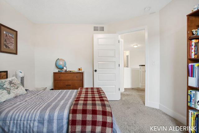 13783 Harrington Landing, Holland, MI 49424