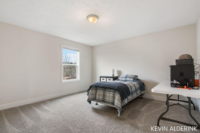 13783 Harrington Landing, Holland, MI 49424