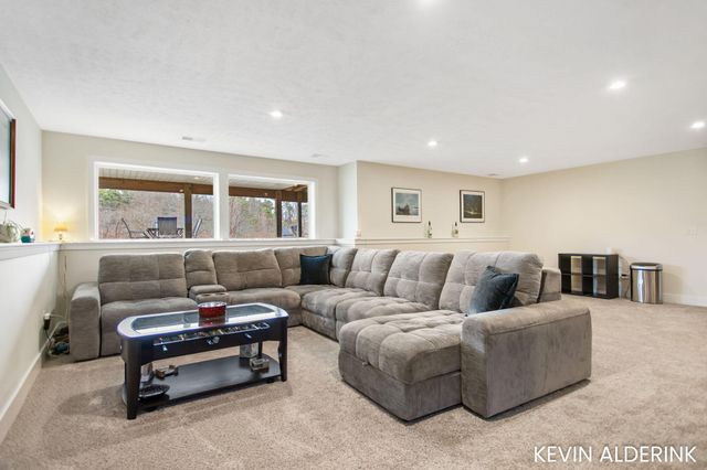 13783 Harrington Landing, Holland, MI 49424