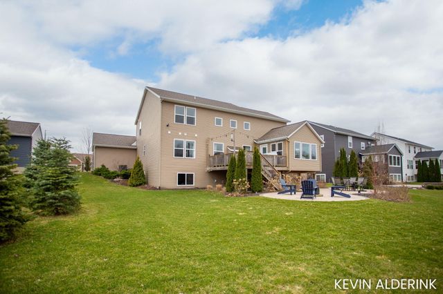 13783 Harrington Landing, Holland, MI 49424