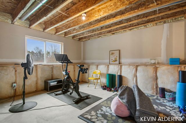 13783 Harrington Landing, Holland, MI 49424