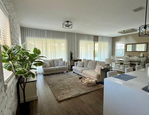 10362 MACDUFF DRIVE, Orlando, FL 32832