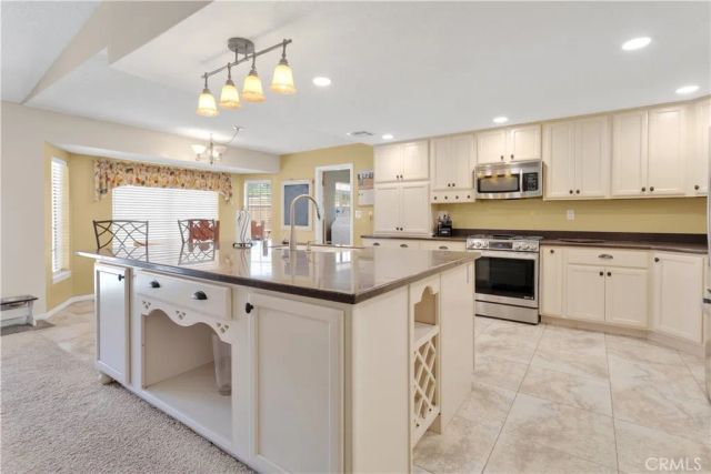 18830 Munsee Road, Apple Valley, CA 92307