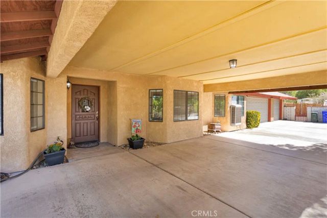 18830 Munsee Road, Apple Valley, CA 92307