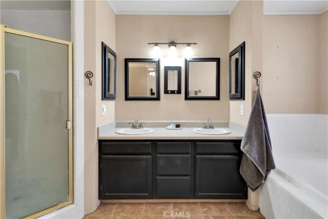 18830 Munsee Road, Apple Valley, CA 92307