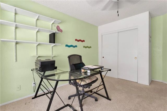 18830 Munsee Road, Apple Valley, CA 92307