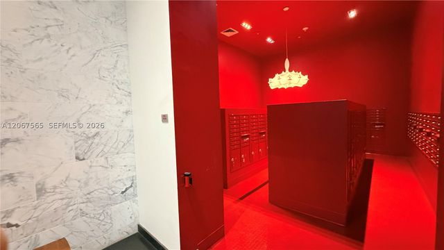 1600 NE 1st Ave 2512, Miami, FL 33132