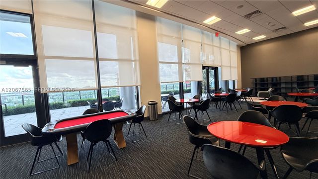 1600 NE 1st Ave 2512, Miami, FL 33132