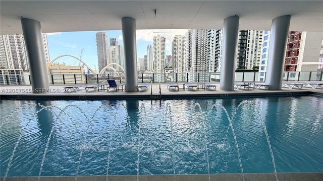 1600 NE 1st Ave 2512, Miami, FL 33132