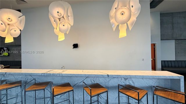 1600 NE 1st Ave 2512, Miami, FL 33132