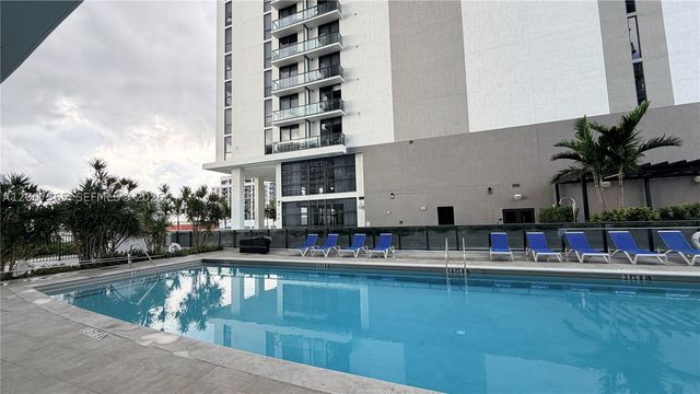 1600 NE 1st Ave 2512, Miami, FL 33132
