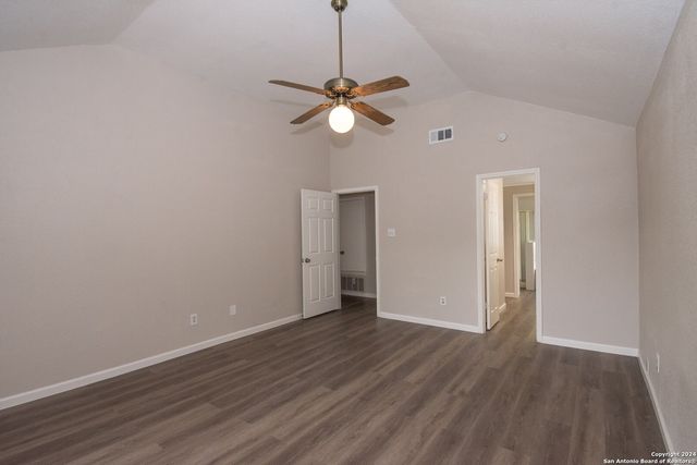 7571 TANTIVITY, San Antonio, TX 78249