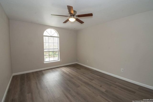 7571 TANTIVITY, San Antonio, TX 78249
