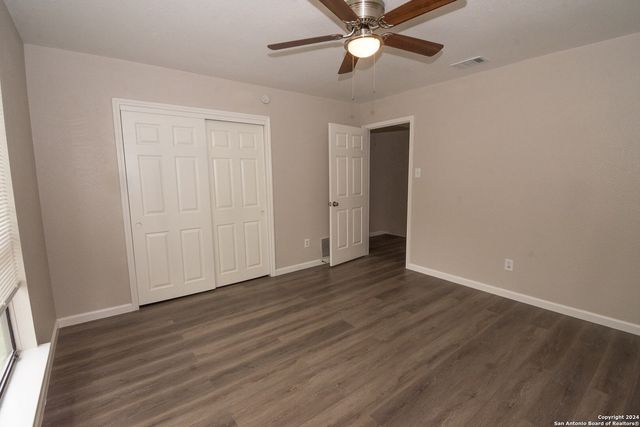 7571 TANTIVITY, San Antonio, TX 78249