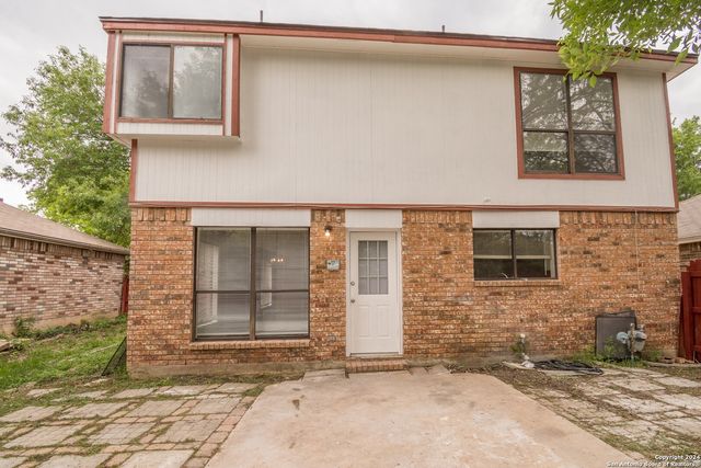 7571 TANTIVITY, San Antonio, TX 78249