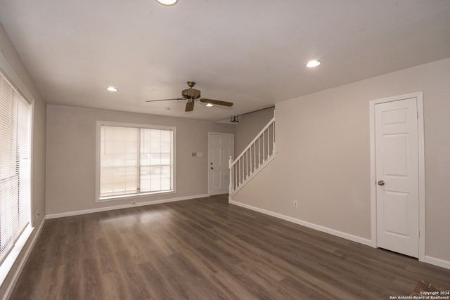 7571 TANTIVITY, San Antonio, TX 78249