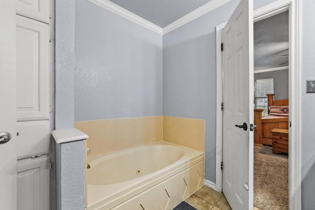 1217 County Road 4705, Leonard, TX 75452