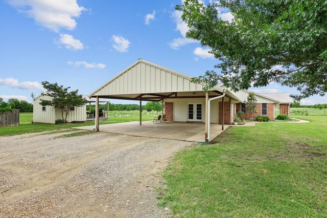 1217 County Road 4705, Leonard, TX 75452