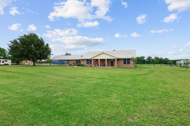 1217 County Road 4705, Leonard, TX 75452