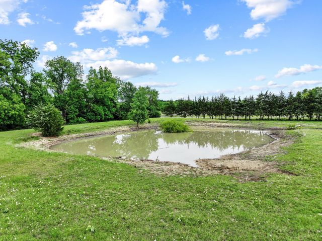 1217 County Road 4705, Leonard, TX 75452