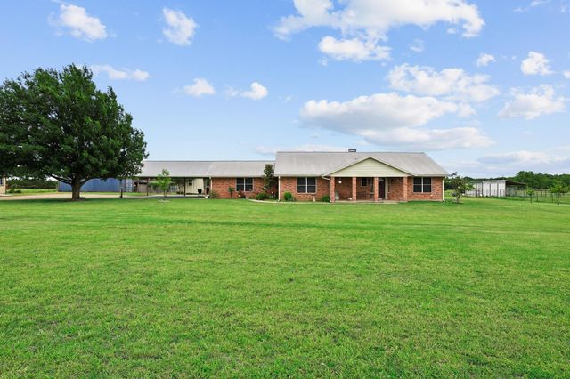 1217 County Road 4705, Leonard, TX 75452