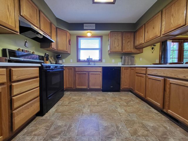 17204 Colorado Street, Hebron, IN 46341