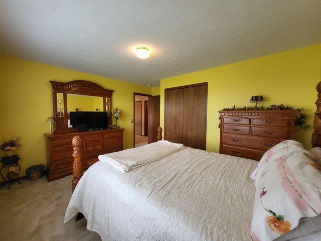 17204 Colorado Street, Hebron, IN 46341