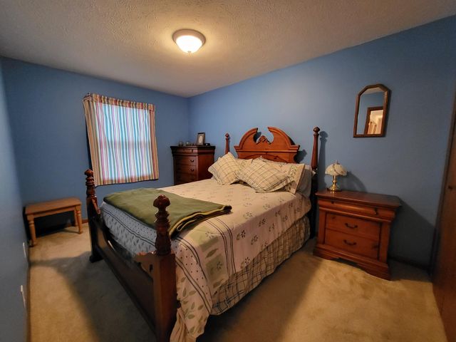 17204 Colorado Street, Hebron, IN 46341