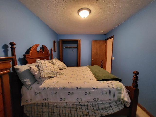 17204 Colorado Street, Hebron, IN 46341