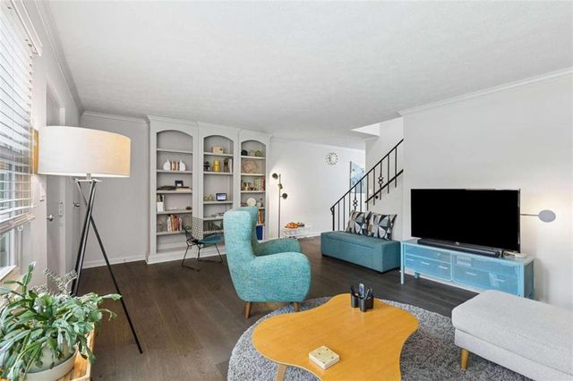 327 Lakemoore Drive B, Atlanta, GA 30342