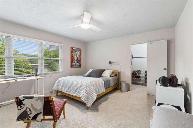 327 Lakemoore Drive B, Atlanta, GA 30342