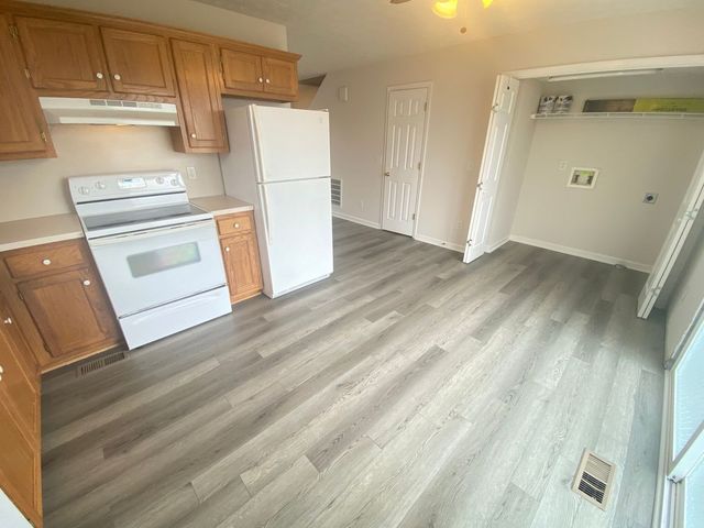 706 Vincent Cason Ave Apt A, Lebanon, TN 37087