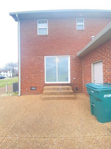 706 Vincent Cason Ave Apt A, Lebanon, TN 37087