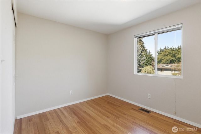 9216 169th Place NE, Redmond, WA 98052