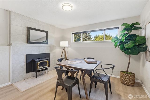 9216 169th Place NE, Redmond, WA 98052
