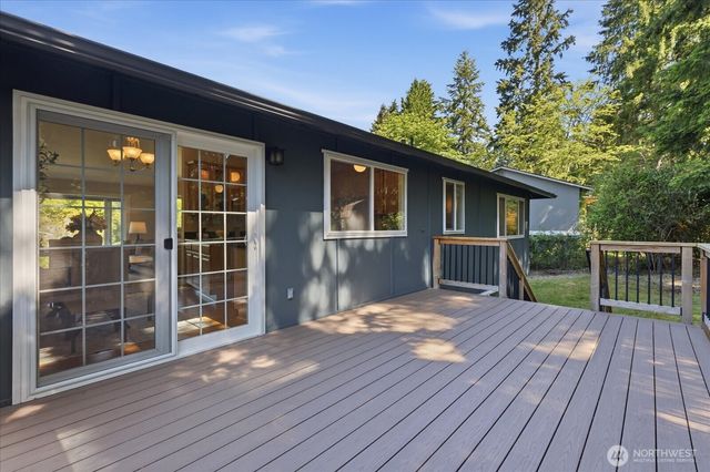 9216 169th Place NE, Redmond, WA 98052