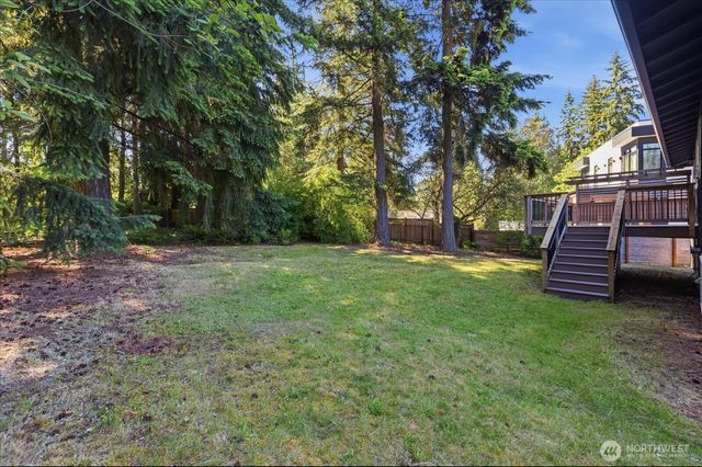 9216 169th Place NE, Redmond, WA 98052