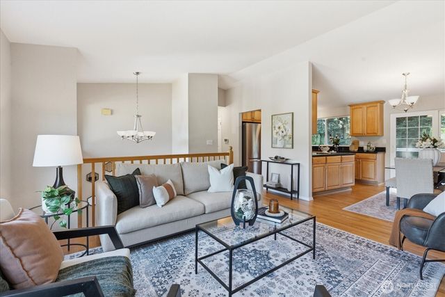 9216 169th Place NE, Redmond, WA 98052