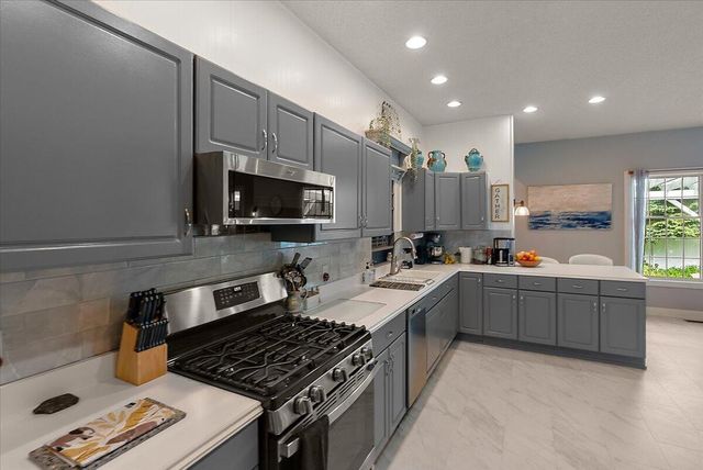 422 Randall Road, Norton Shores, MI 49441
